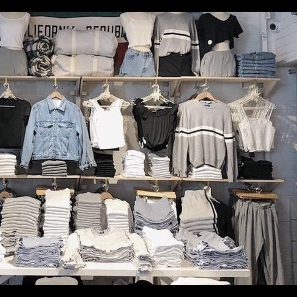 MYSTERY CLOTHING BOX